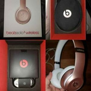 Beat Solo 3 Wireless Headphones